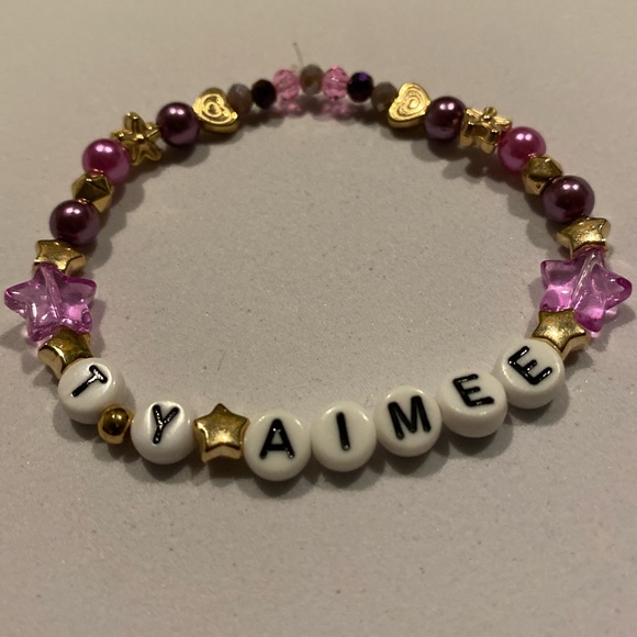 Thank You Aimee Taylor Swift Handmade Friendship Bracelet - Picture 2 of 5